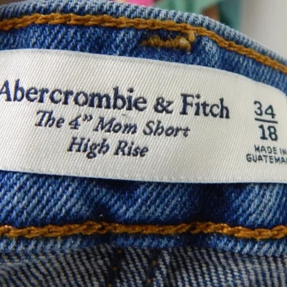 Abercrombie & Fitch 4" High Rise Mom Shorts - Picture 4 of 5